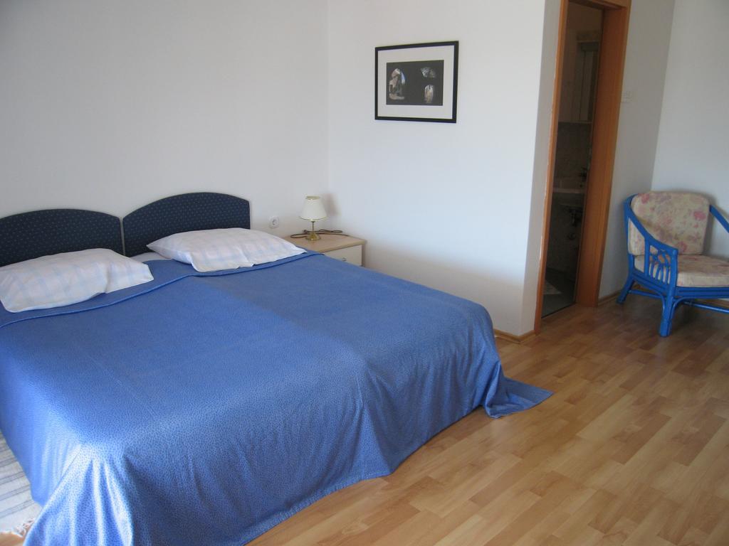 Guest House Zimmer F1 Pula Rum bild